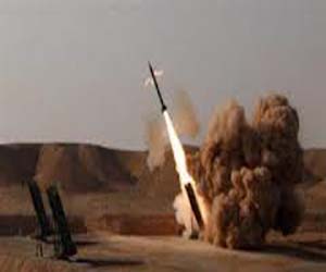   مصر اليوم - إطلاق قذيفة صاروخيَّة على حاجز أمنيّ في سيناء